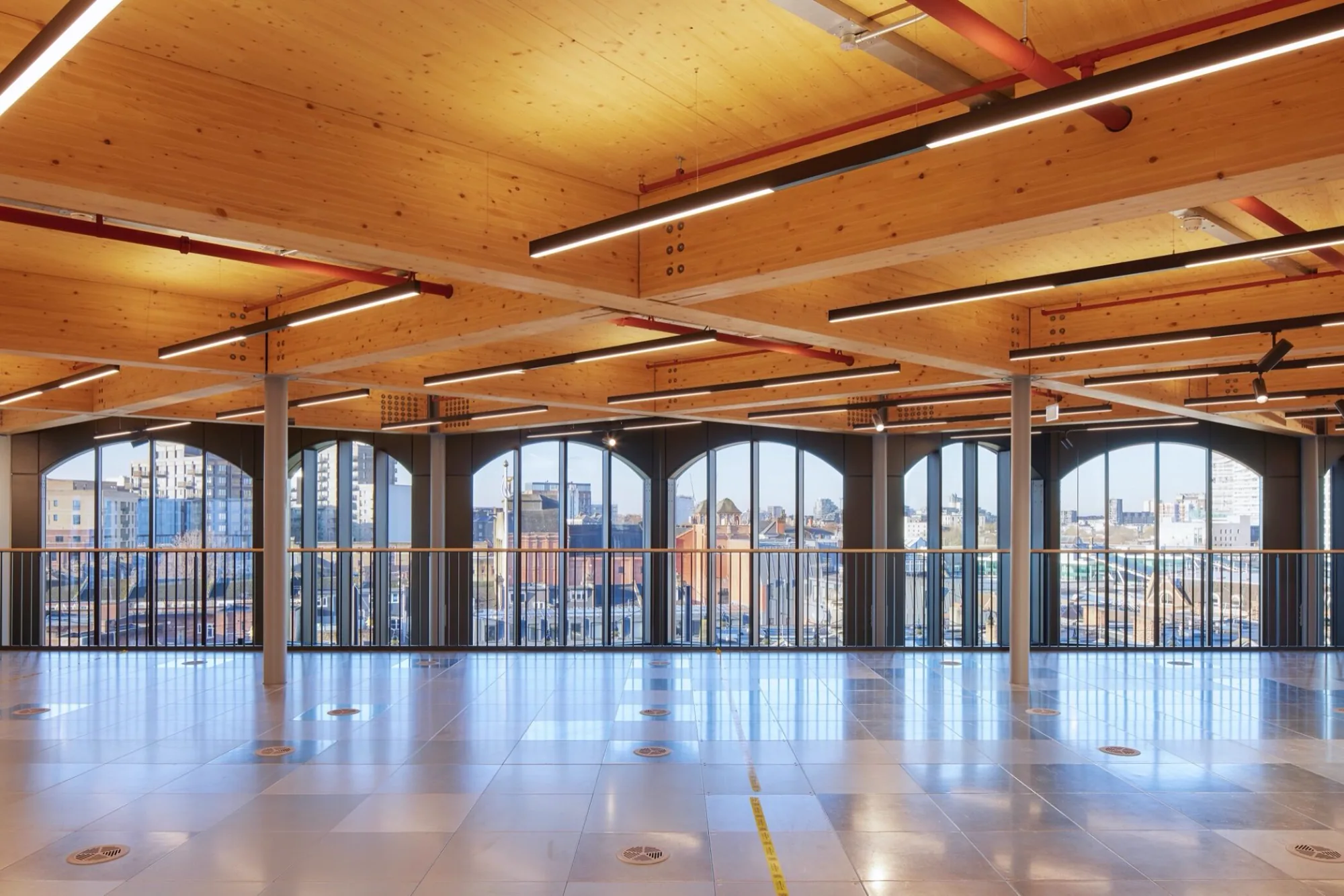 Arding & Hobbs, detalle